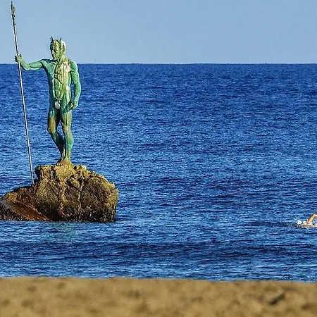 Atico En Primera Línea De Playa De